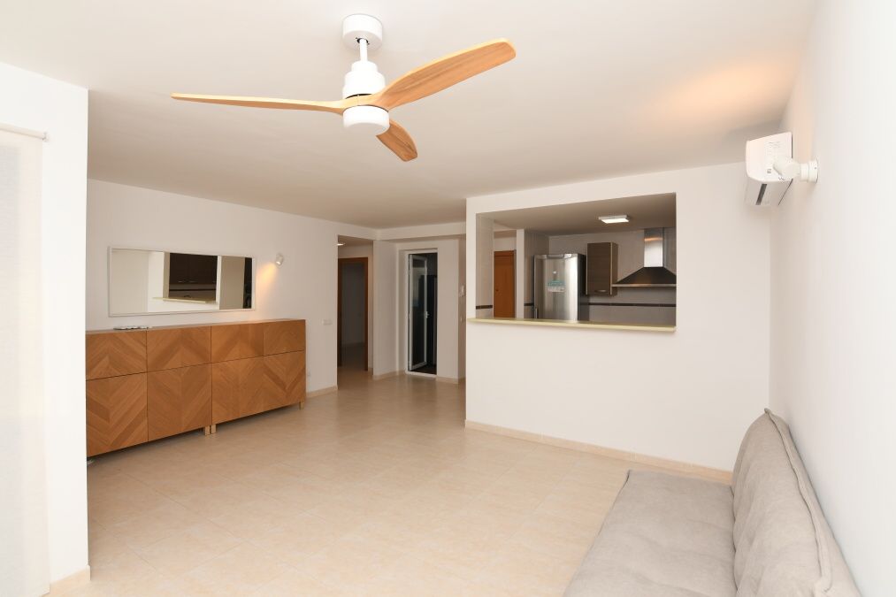  - Bonito apartamento en primera planta a pocos minutos de la playa de Cala LLombards