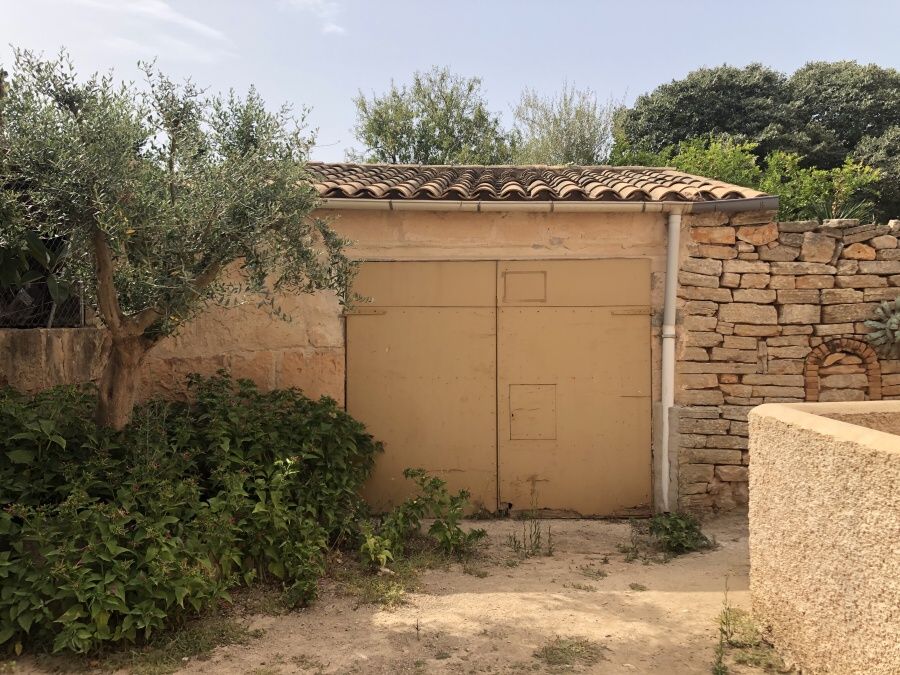  - Centrico terreno con proyecto de Ejecución para un casa de pueblo con piscina Ses Salines