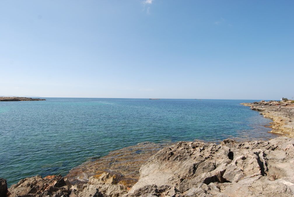 - Urban plot in excellent location 600 meters from the beach in Colonia de Sant Jordi