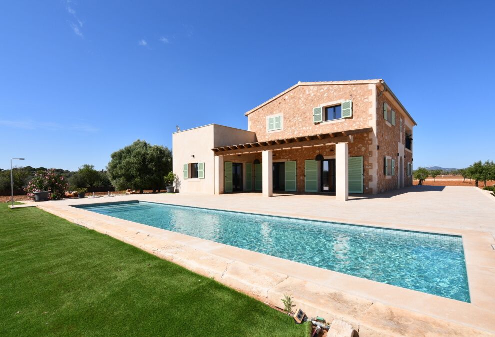  - Modernes und helles Landhaus wenige Minuten von Santanyi entfernt