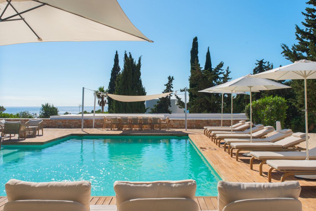 Villa in exklusiver Lage zwischen Cala Jondal und Sa Caleta