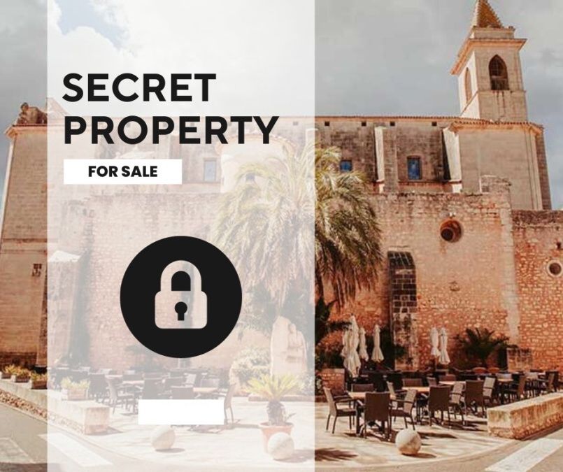  - Group of plots of land in a commercial area from 1,320m2 to 4,402m2 in Santanyi