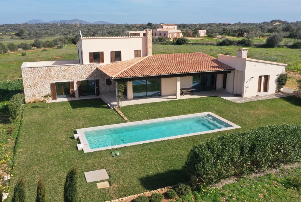  - Modern fully self-sufficient finca on the outskirts of Ses Salines
