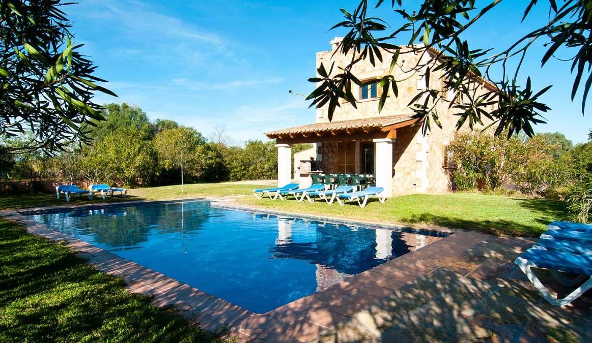 Gemütliche Finca auf einer Fläche mit freiem Blick und absoluter Privatsphäre Nähe Campos