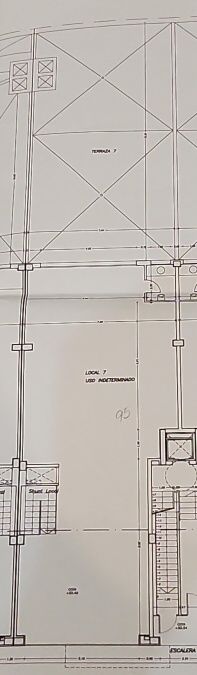 - Local comercial con amplio sotano muy bien ubicado en Santanyí