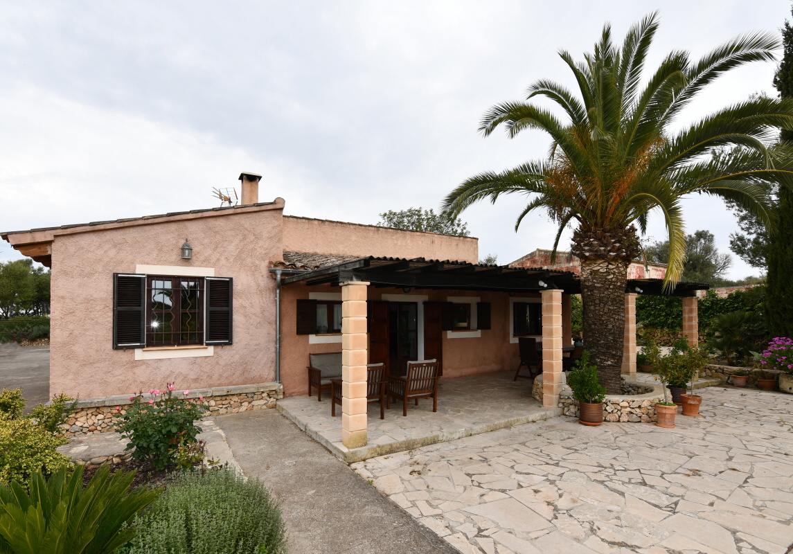  - Acogedora finca con hermosas vistas en Manacor