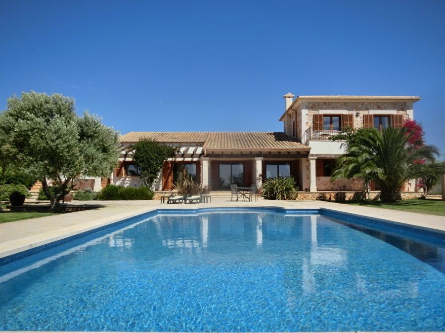  - Bonita casa de campo con bonito jardin y piscina a pocos minutos de Santanyi