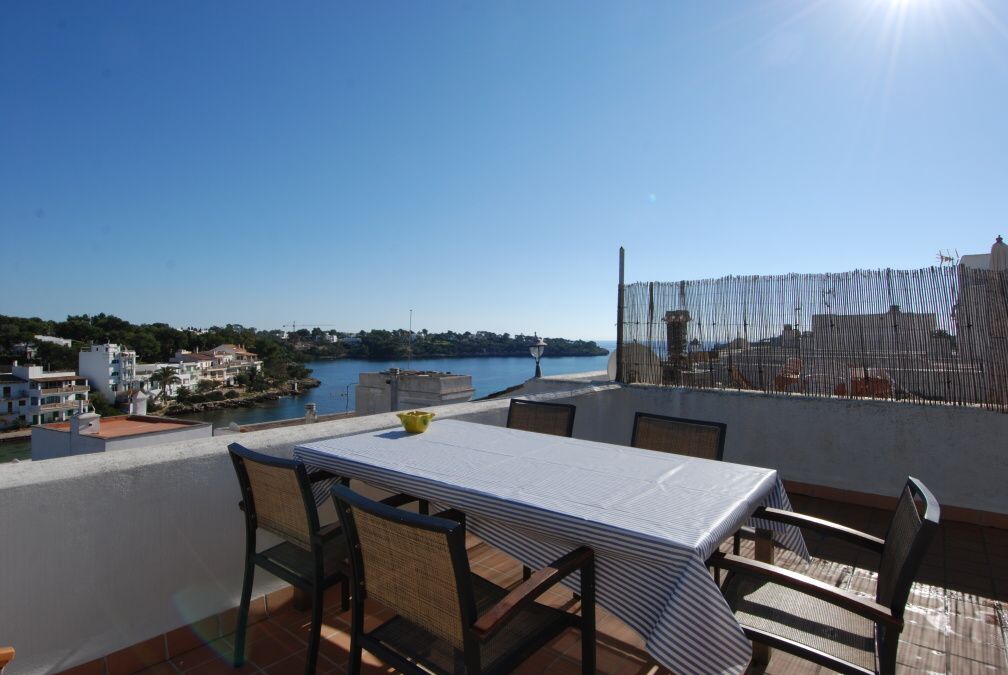  - Bonito penthouse en el centro de Porto Petro con una hermosa terraza soleada con vistas al mar