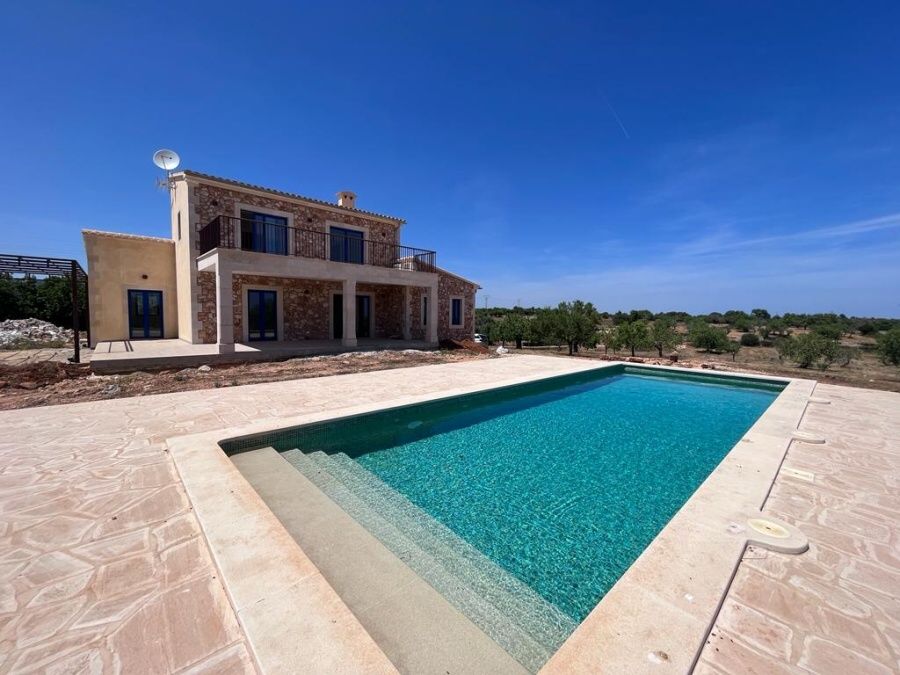  - Modern newly built finca on a quiet plot in the area of Cala sa Nau