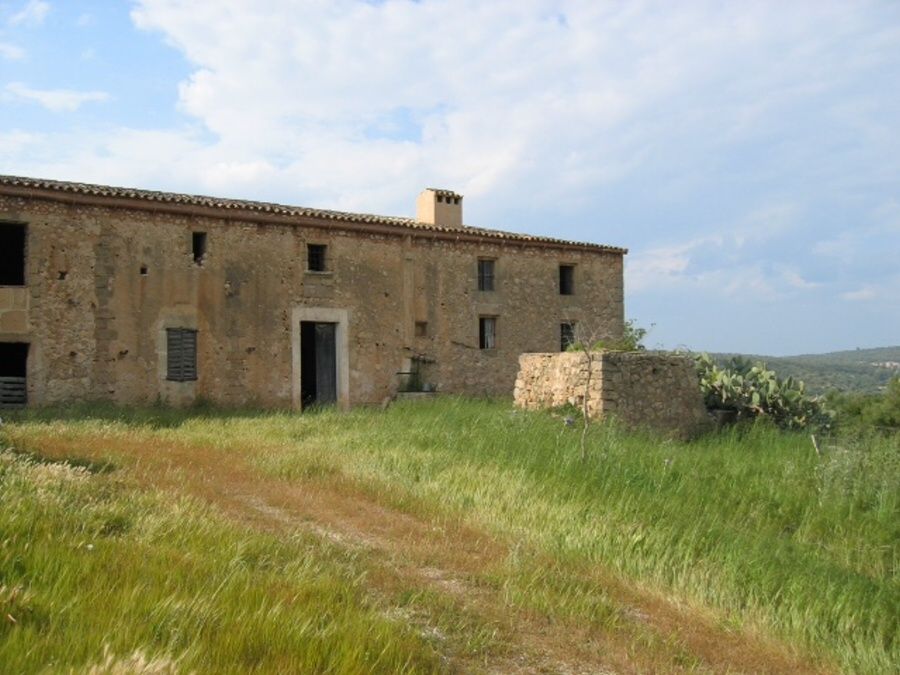  - Gran casa de campo original del siglo XVI en el municipio de Manacor, ofrece muchas posibilidades