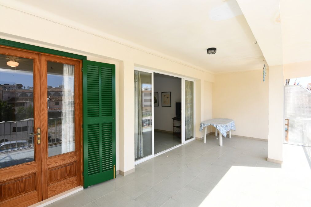  - Wohnung im ersten Stock mit großer Terrasse in Colonia de Sant Jordi