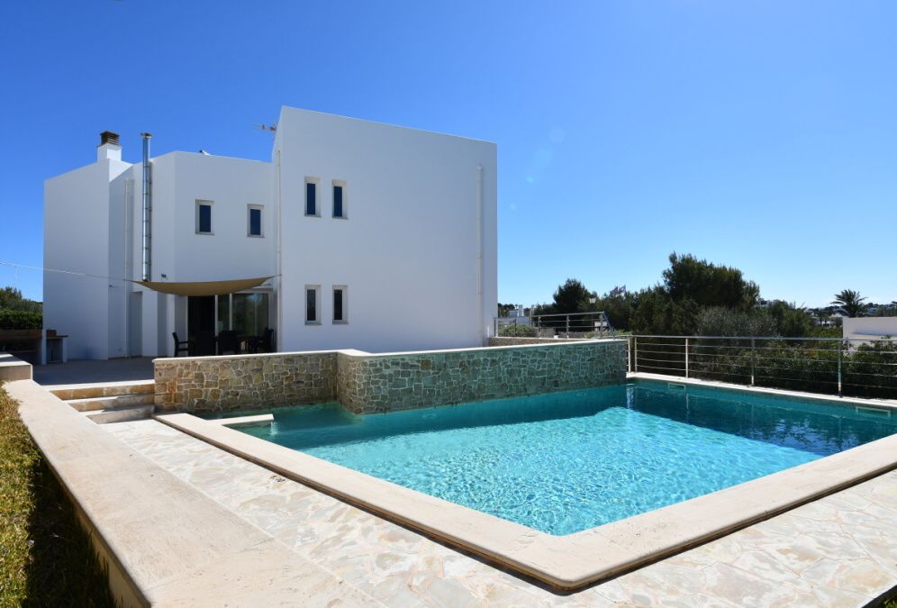  - Modern and luxurious villa in the port of Cala D`Or