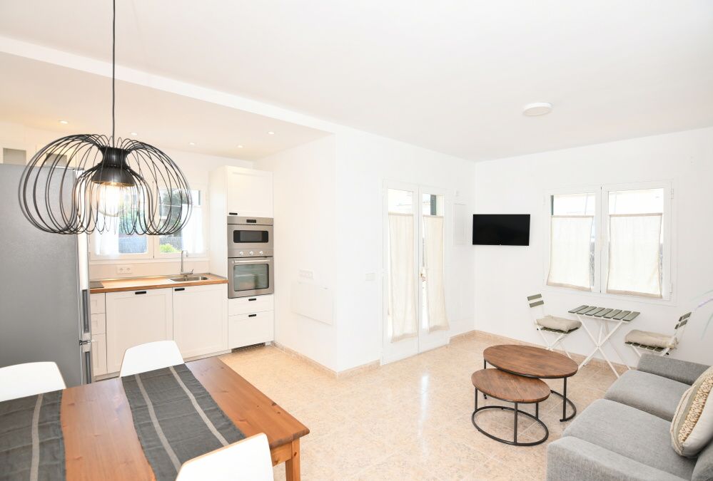 - Gemütliche neu renovierte Wohnung mit Gemeinschaftspool in Cala Figuera